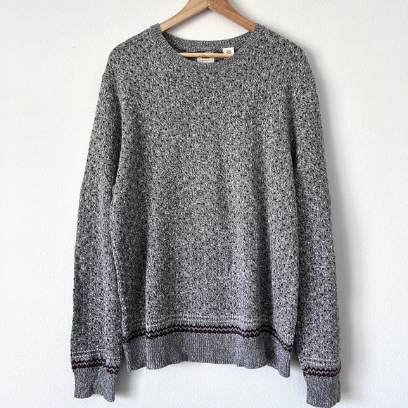 Levis Strauss Other - Levi Strauss XXL Men's Sweater Gray White Burgundy Hearts Pattern Long Sleeve